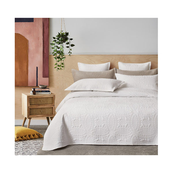 Lisbon Quilted 3 Pieces Embossed Coverlet Set Queen Double White