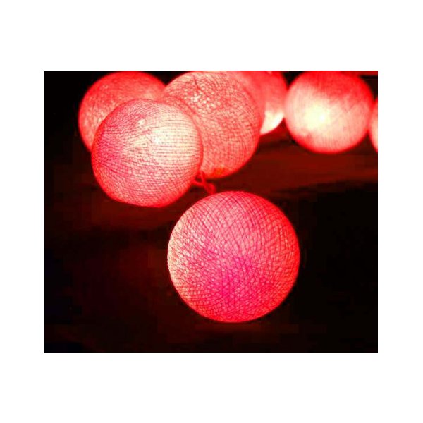 1 Set Of 20 Led Red 5Cm Cotton Ball Battery Powered String Lights