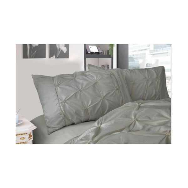 Diamond Pintuck Premium Ultra Soft Queen size Pillowcases 2  Pack   Grey