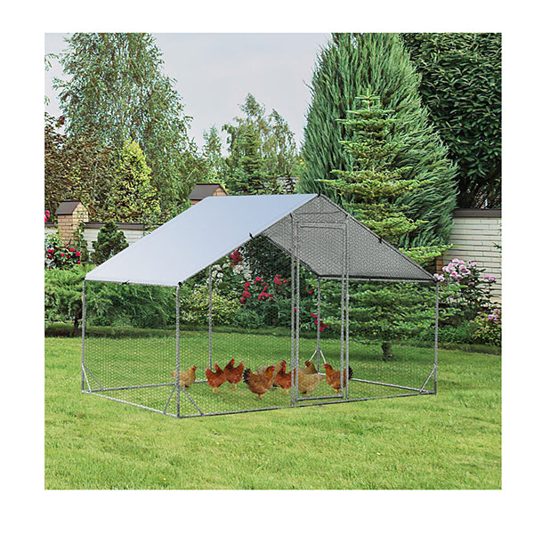 Large Spire Shaped Chicken Coop With Waterproof And Sun Protective