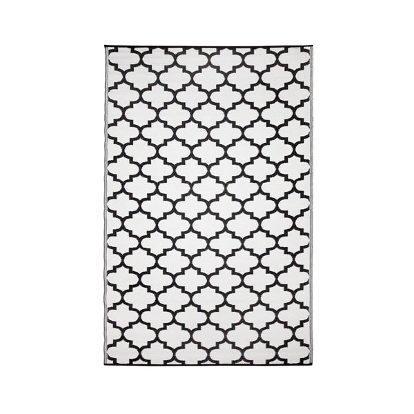 150Cm x 238Cm Trellis Recycled Plastic Outdoor Rug Black And White