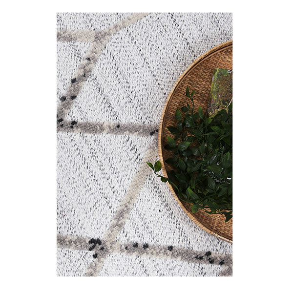 Aria Cream Grey Diamond Rug