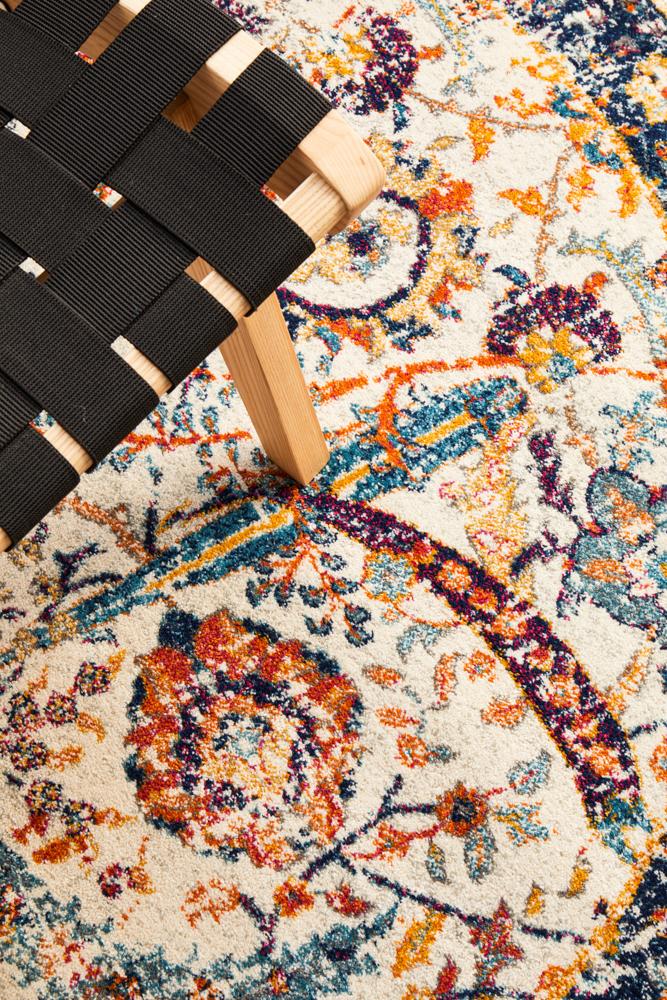 Evoke Round Peacock Ivory Transitional Rug