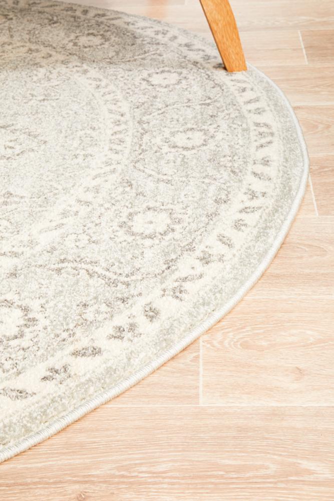 Evoke Round Silver Flower Transitional Rug