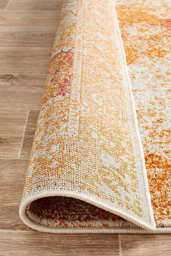 Museum Elton Rust Rug