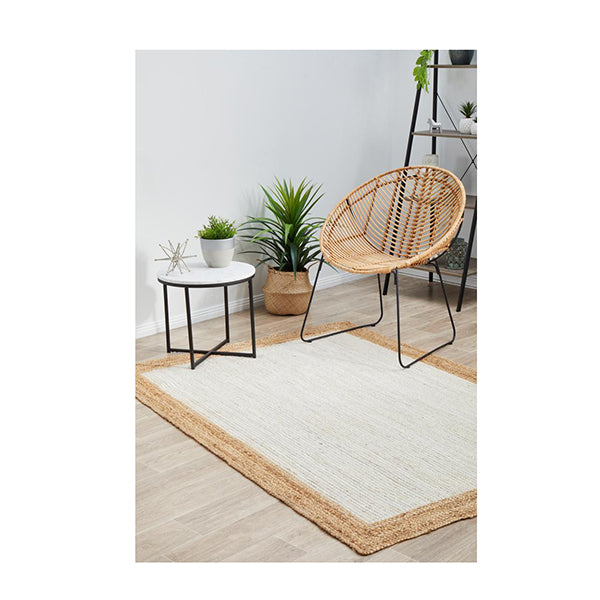 Byron Hand Braided White Natural Rug