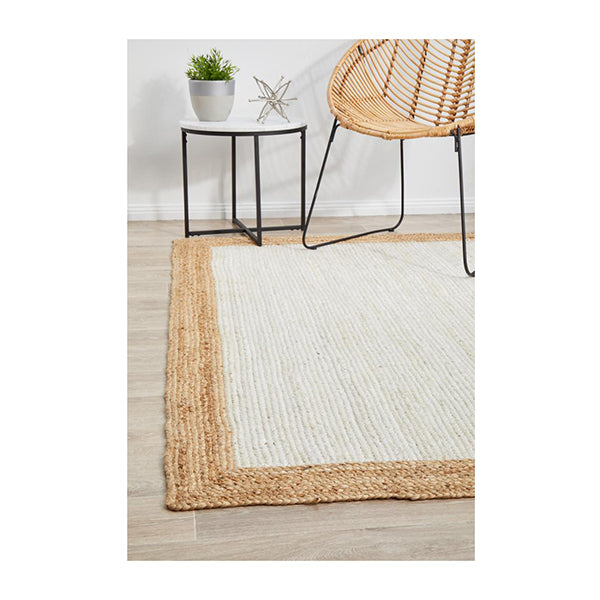 Byron Hand Braided White Natural Rug