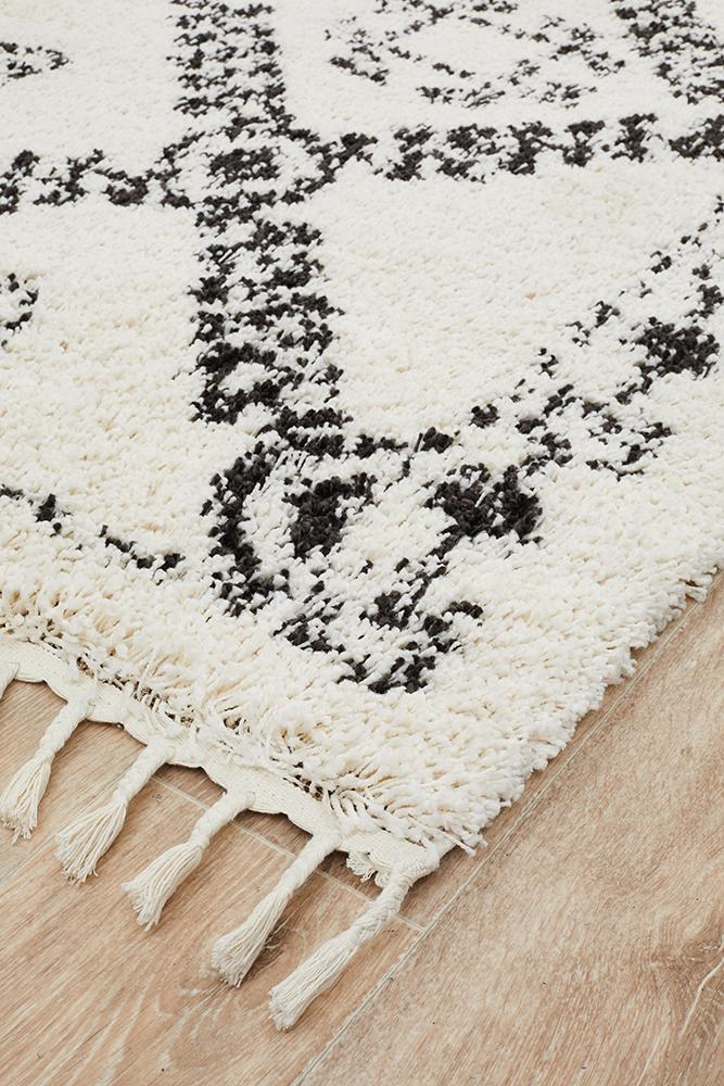 Saffron Meydan White Rug