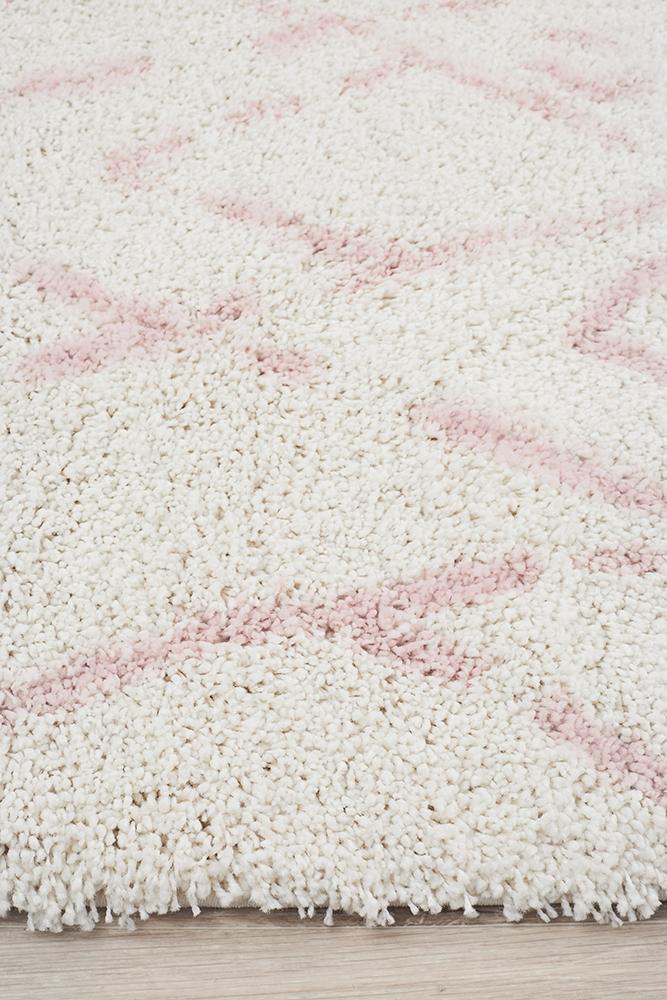 Saffron Eskiz Pink Rug