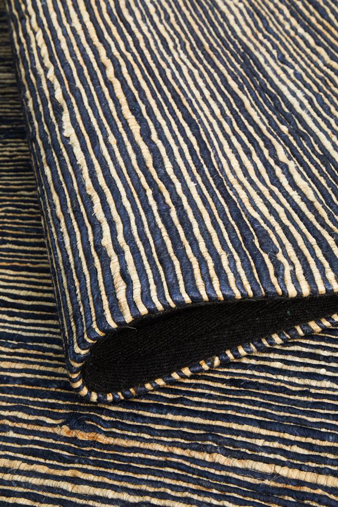 Skandinavian Java Navy Rug