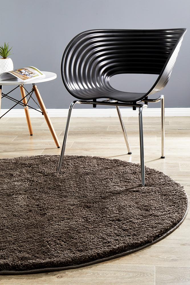 Soho Round Dark Brown Shag Rug