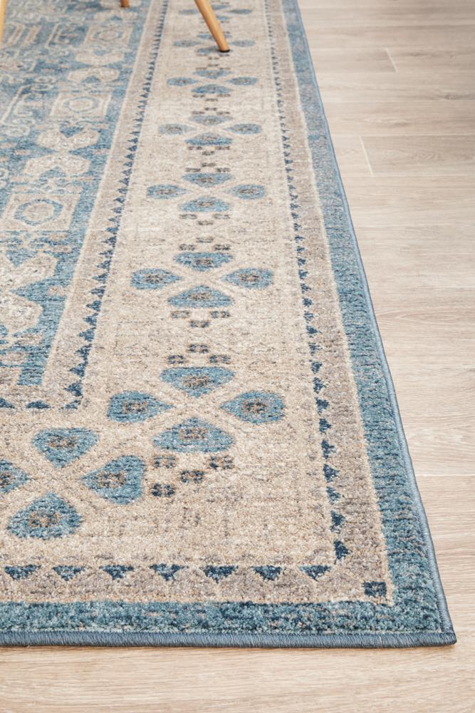 Sophia Breeze Oasis Blue Rug