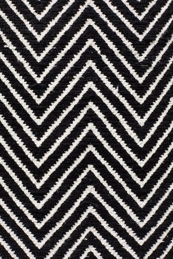 Spirit Chevron Black Rug