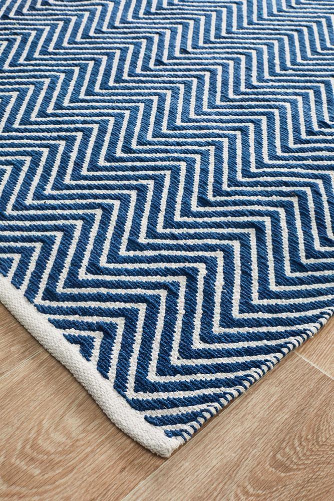 Spirit Chevron Navy Rug