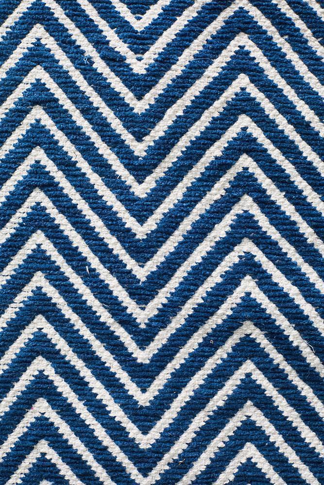 Spirit Chevron Navy Rug