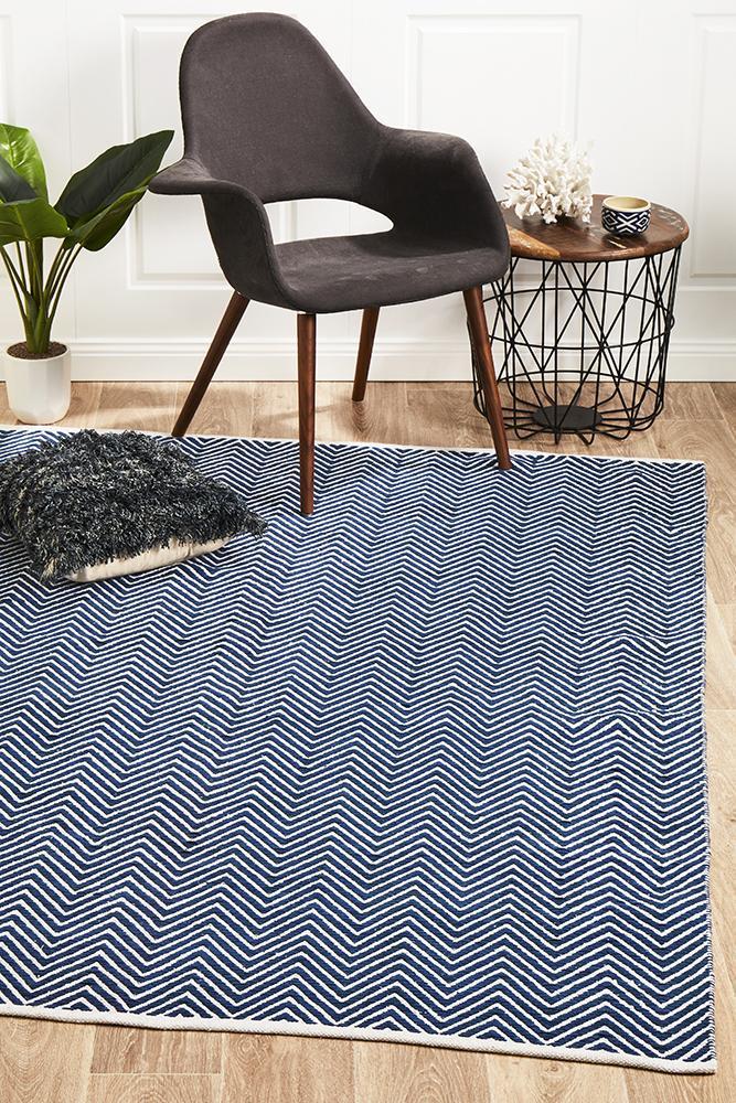 Spirit Chevron Navy Rug
