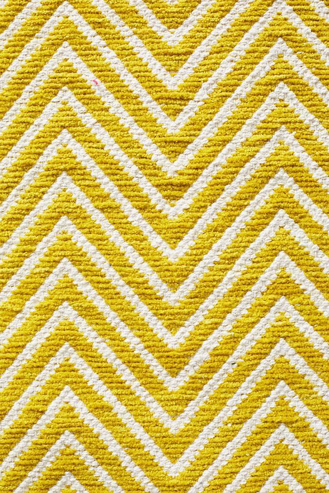 Spirit Chevron Yellow Rug