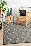 Terrace Golven Black Rug