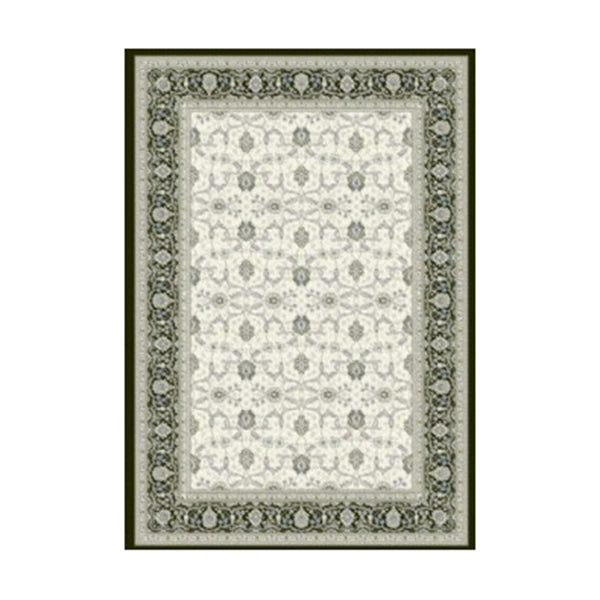 Traditional Nain Rug