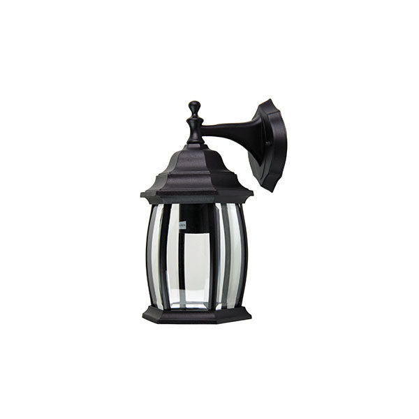 Traditional Outdoor Wall Light