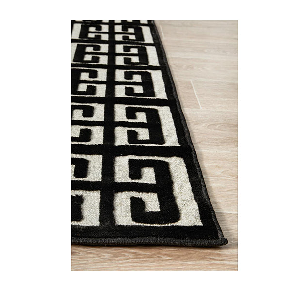 Cheshire Brenda Black And Gold Rug
