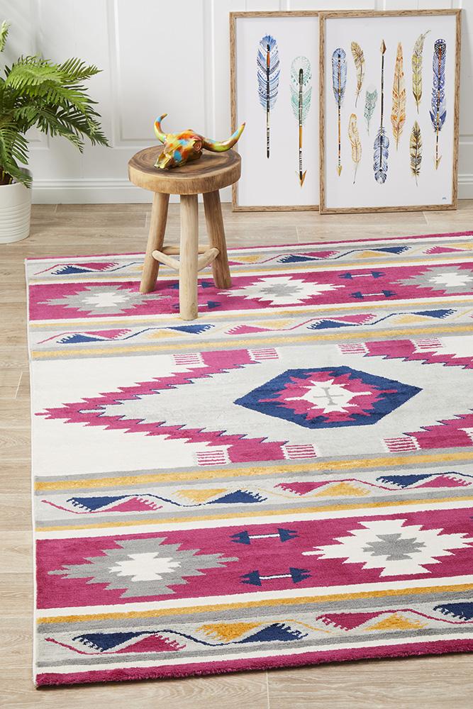 Zanzibar Zumrut Crimson Rug