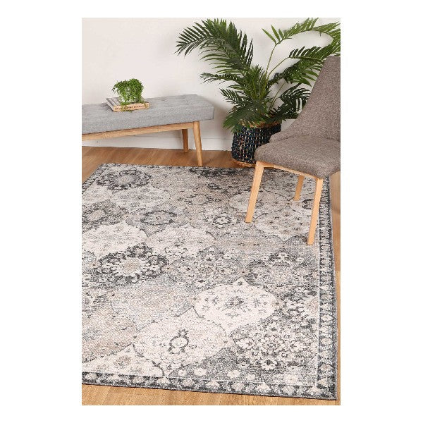 Ezra Grey Lantern Rug