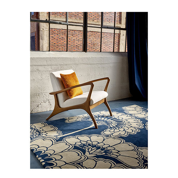 Japanese Floral Midnight Contemporary Hand Tufted Rug